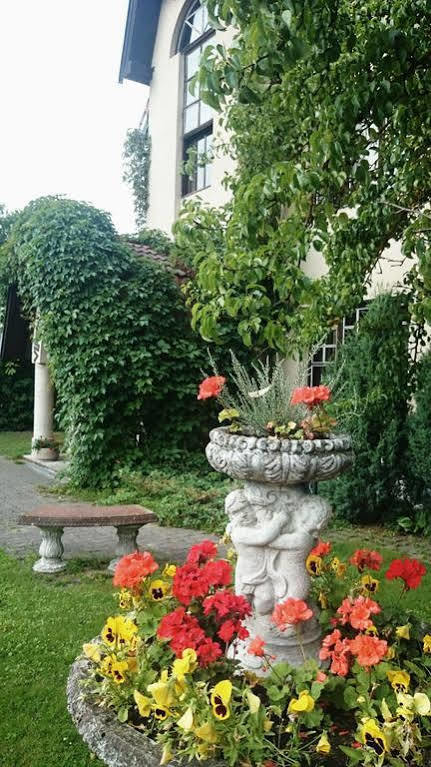 Vikerkaare Villa Tartu Esterno foto